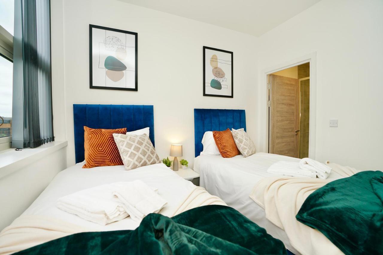 Bayard Plaza Apartment Питерборо Екстериор снимка