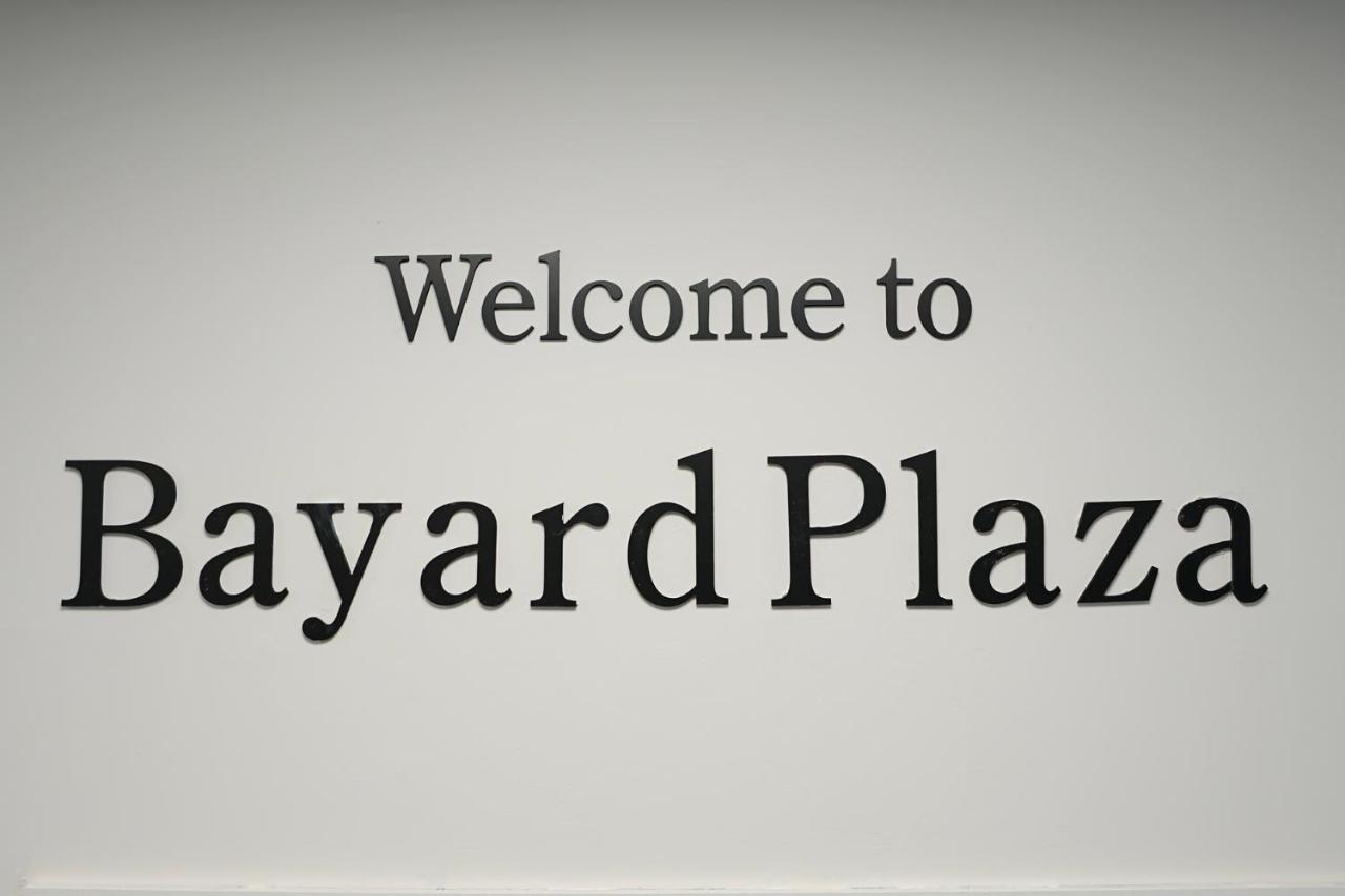 Bayard Plaza Apartment Питерборо Екстериор снимка